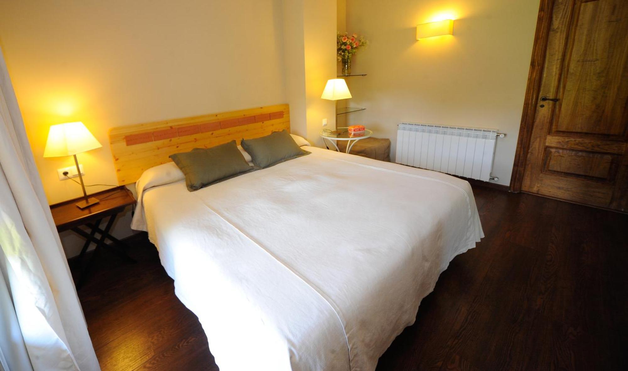 Font Del Pas Hotel Beceite Luaran gambar