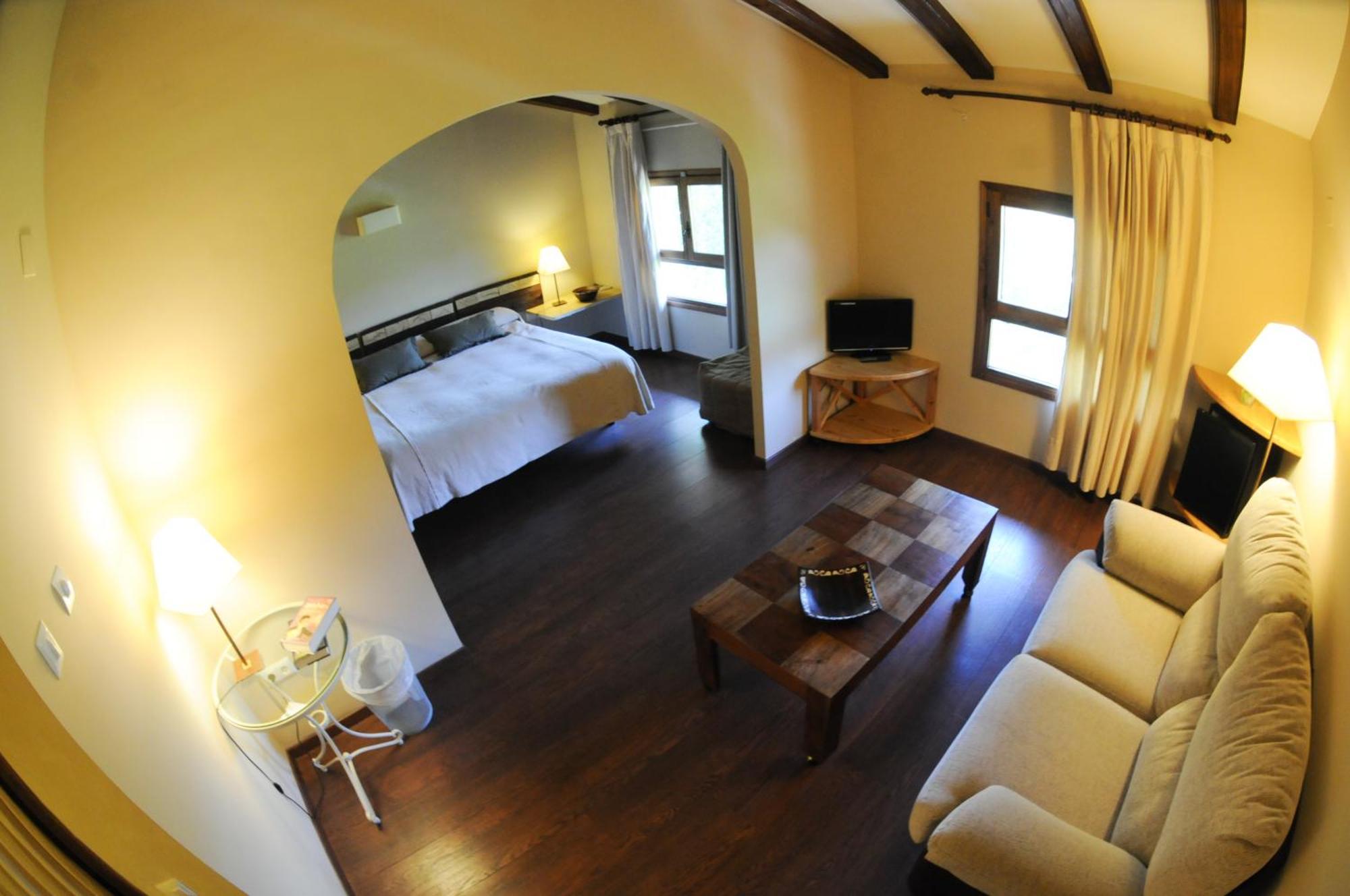 Font Del Pas Hotel Beceite Luaran gambar