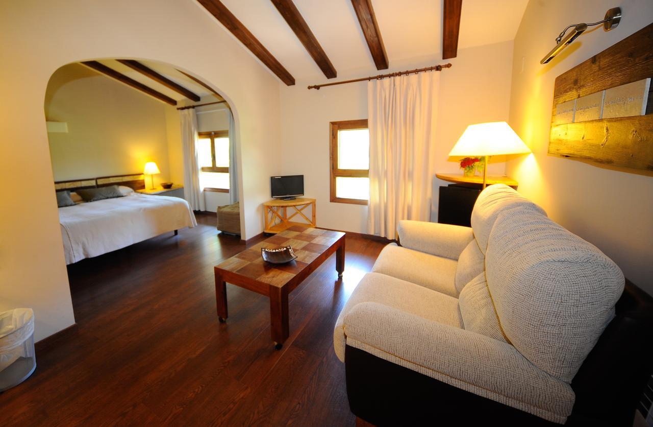 Font Del Pas Hotel Beceite Luaran gambar